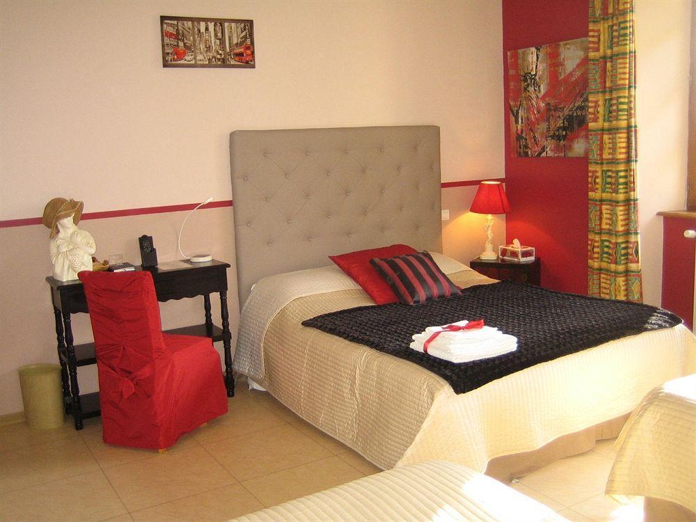 Chambre D'Hotes Domaine Le Castagne Auch Exterior foto